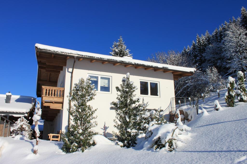 Apartment Am Birkenweg Oberndorf in Tirol Zimmer foto